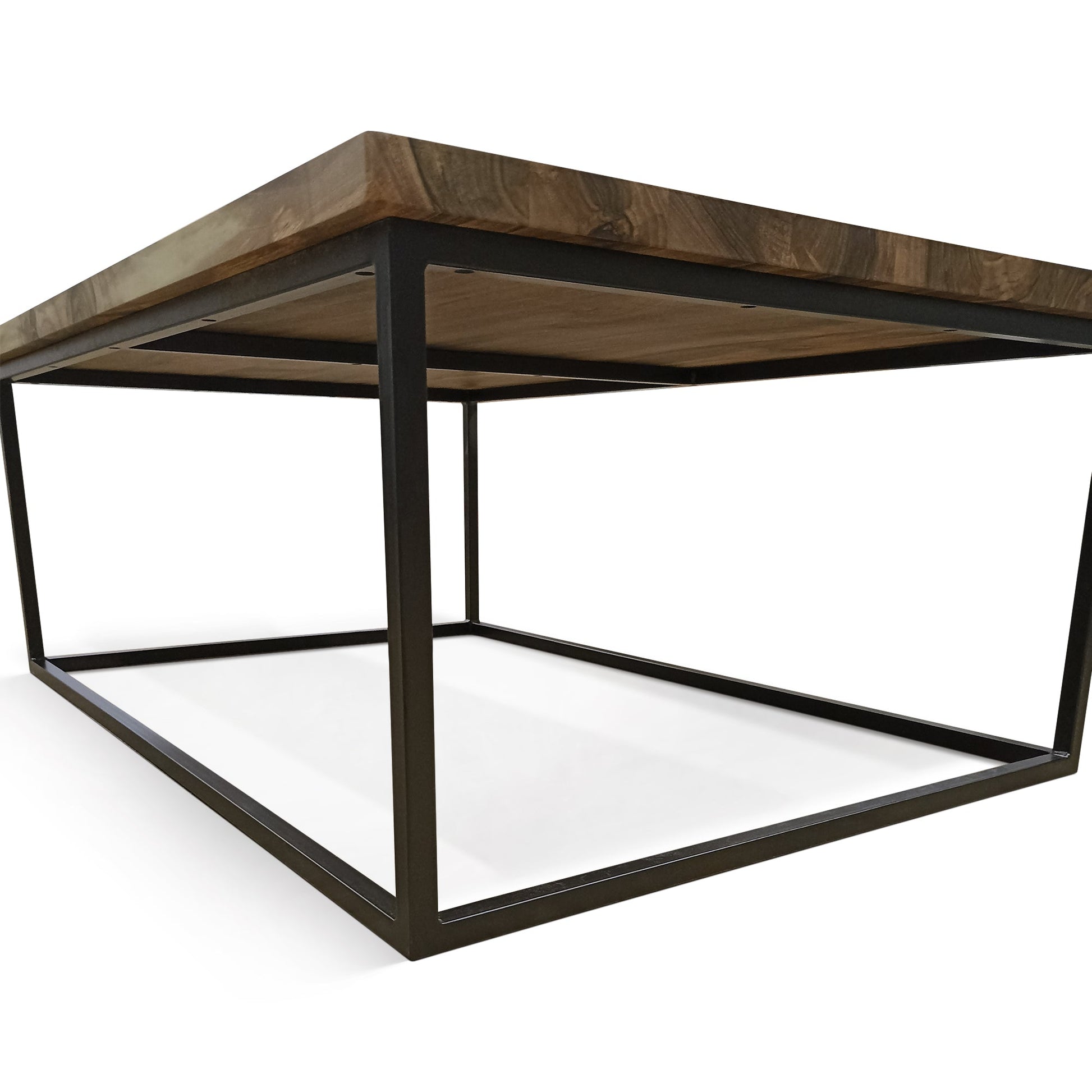 Table basse Emma en noyer | Bois massif | S10Home