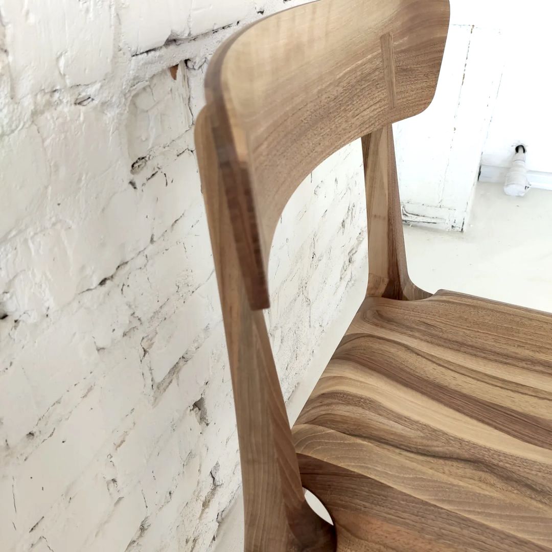 Chaise de salle à manger en noyer Cecilia | S10Home
