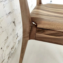 Chaise de salle à manger en noyer Cecilia | S10Home
