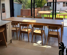 Chaise de salle à manger en noyer Cecilia | S10Home
