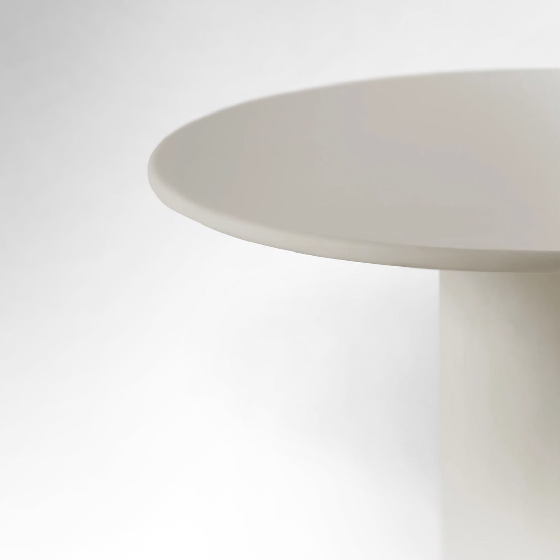 Table à manger ronde Frida en ciment | Microciment | S10Home