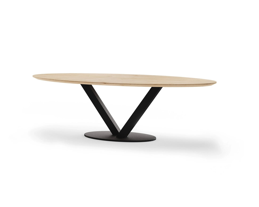 Table à piètement métallique V22 en noyer ou en chêne 
